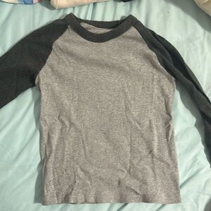 SOLD OUT LIMITED EDITION BRANDY MELVILLE BELLA TOP